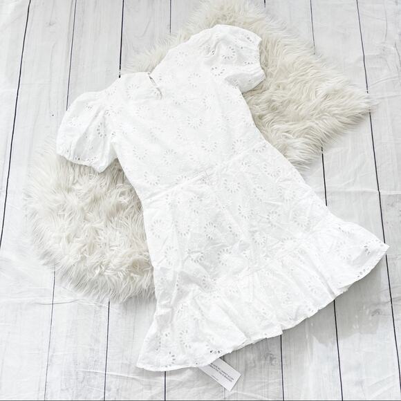 Yumi Kim Women's White Alicia Short Puff Sleeve Eyelet Dress Size XL NEW - Picture 4 of 5